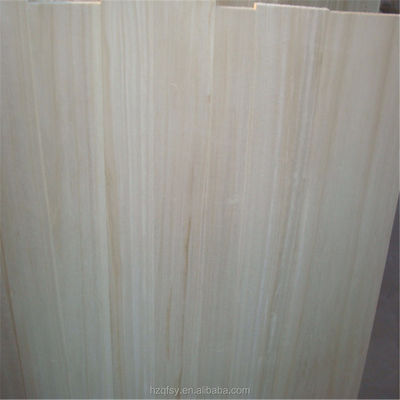 Holzplatten aus massivem Holz der Grade BB, mit glattem Oberfläche