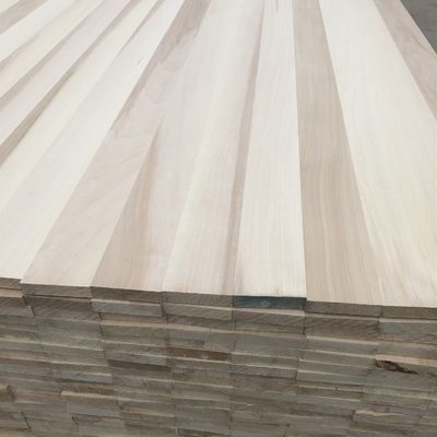 Kohlenstoffgewalzte, mit Poppelrand versehene Holzplatten für Gebäudekonstruktionen Länge 100 mm-2440 mm