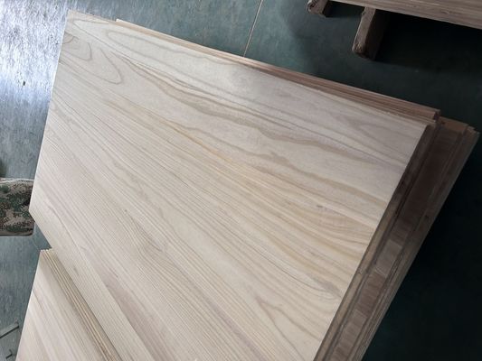 Natürliche Feststoffe Paulownia-Platte Möbel-Blöcke Platten Natürliche Farbe Moderne Gestaltung