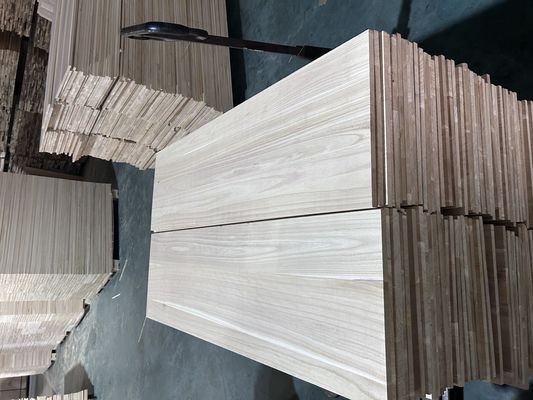 Natürliche Feststoffe Paulownia-Platte Möbel-Blöcke Platten Natürliche Farbe Moderne Gestaltung