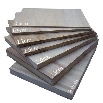 Custom Logo Paulownia Taekwondo Brechbretter aus Holz mit 225x300mm Größe