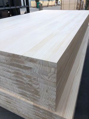 Massivholzmöbelplatten für Wohnungen mit Dichte von 280-300 kg/cbm und maßgeschneiderter Größe