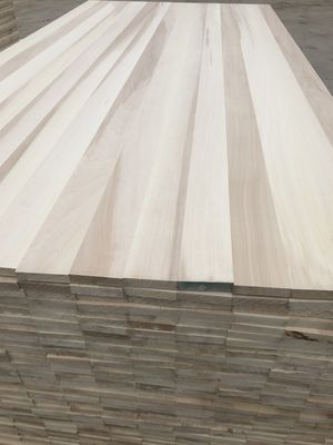 4X8 Zoll Pappelmassivholzplatte mit und wettbewerbsfähig in 480-510kg/m3 Dichte