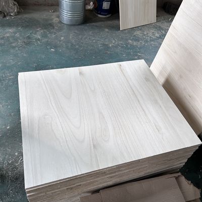AA Holzpaneel Paulownia Board chinesische Paulownia 2440x1220 oder 1200x600 oder angepasst