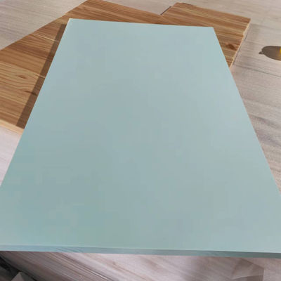 Feuchtigkeitsgehalt 8-12% Kiefernholzplatten