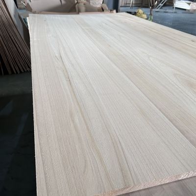 Home AA Holzplatte aus Paulowniaholz für Naturhausdesign in Naturholz-Ausführung