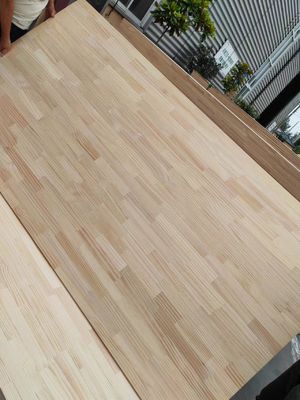 Finger Joint Board Pinienholzplatte mit E0 E1 Umweltklebstoff 2440x1220mm