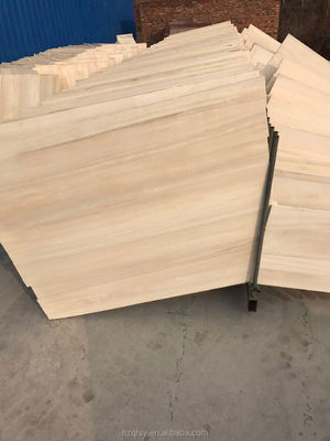 Maßgeschneiderte Holzformung Massivholz Holz Paulownia Holzplatte in natürlicher Farbe