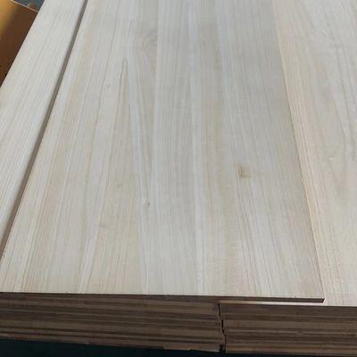 480-510 kg/m3 Kiefernholz 18 mm Finger Jointed Radiata Kiefermasse für Möbel