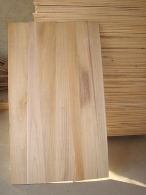 Schubladen aus Holz aus Paulownia Massivholz Fingerjoints