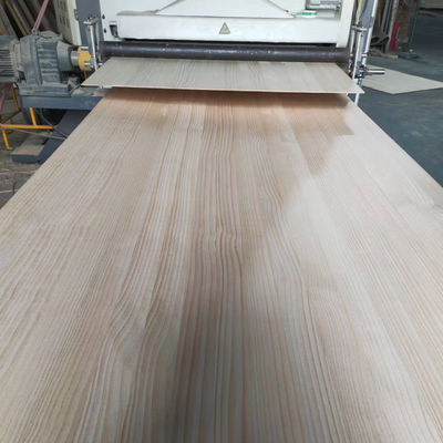 Traditioneller Entwurfsstil 5 mm Massivholzplatten Kiefernbrett für kundenspezifische Projektlösungen
