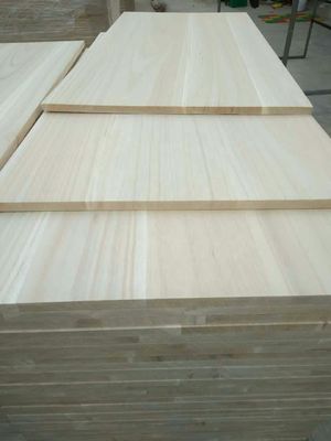 Poppelholzplatte Massivholzplatte AA AB Grade Länge 100mm-2440mm Online-Technischer Support
