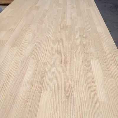 1200*2400MM individuell angepasste Größe Finger Jointed Pine Wood Board für moderne Innenräume