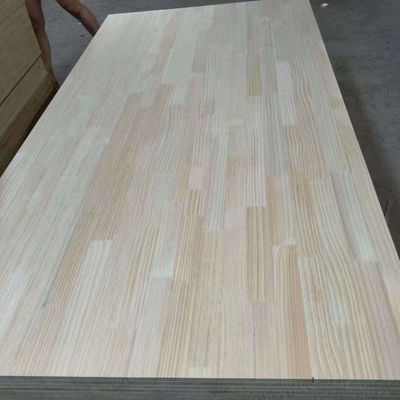 Radiata Kieferholz Finger Joint Holzplatten für Innenprojektlösung Fähigkeit