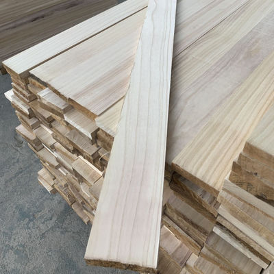 Paulownia Holzsplitter mit einem Feuchtigkeitsgehalt von 8% bis 12% Online-Technische Unterstützung