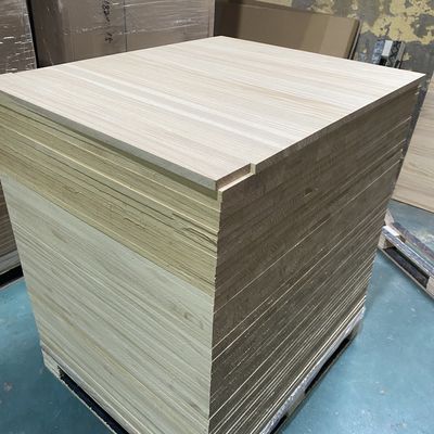 910 x 910 mm angepasste Größe Pinienholzplatte mit natürlicher Textur