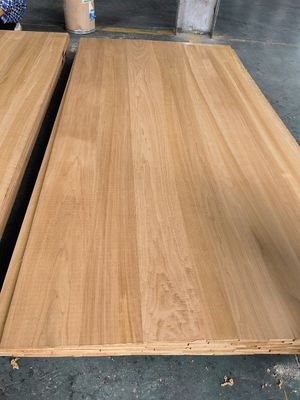 Zeitgenössischer Design-Stil Massivholz-Möbelplatte Verkohlungsgehalt Gelbpoppelholzplatte