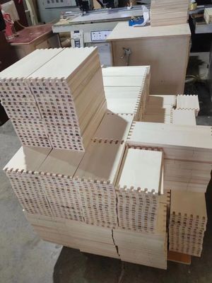 Moderne Massivholzplatten für Schubladenseiten