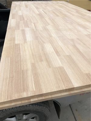 Innenministerium Handwerk 1220*2440mm Umweltschonendes Gummi Holz Finger Joint Board