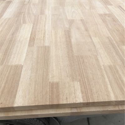 Fingergelenkte Massivholzplatten aus Gummiholz Breite 100-1220 mm für Innenmöbel