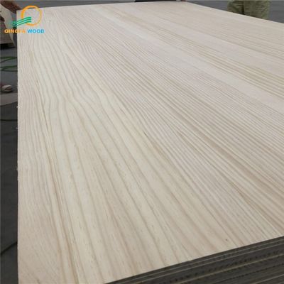 Traditioneller Design Stil Seelandische Kiefernholzplatten mit einer Dichte von 480-550 kg/m3
