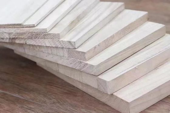 100mm-2440mm Länge Qingfa FSC 100% Paulownia Kieferholz Karate Taekwondo Breaking Board