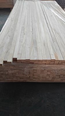 FSC-zertifizierte Platten aus weißem Eichenfolien mit Paulownia-Kernplatten