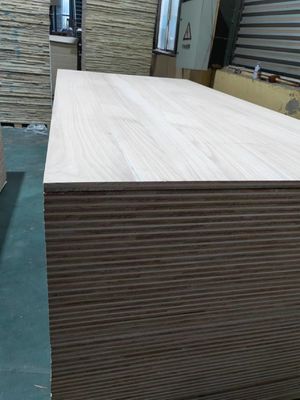Zwei-Schicht-Möbelplatten mit Paulownia-Holz und hochdichten Mehrschicht-Holzplatten