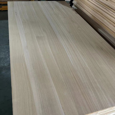 Feuchtigkeitsgehalt von 8% bis 12% Massivholz aus Paulownia-Platten für die Wohnkultur