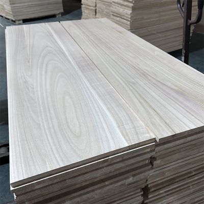 Natürliche Paulownia Massivholzplatten der Klasse AB oder ABC mit natürlicher Holzveredelung
