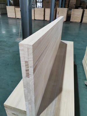 Rückgabe und Auswechslung von Massivholzplatten aus Holzverbundplatten mit A/B-Klasse