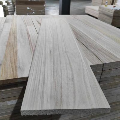 8% bis 12% Feuchtigkeitsgehalt Paulownia-Holzplatten für die Herstellung von Holzschatzplatten