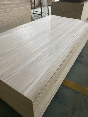 Maßgeschneiderte Größe Holzkanten Klebstoff Paulownia Boards 1220x2440 für Rücksendung und Austausch