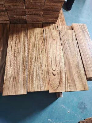 Rustikale schwimmende Regale Wandmontierte Art mit Paulownia-Holzplatten Handwerk