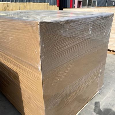 12 mm Dicke Massivholzplatte Paulownia-Holzplatten mit einer Dichte von 280-300 kg/cbm