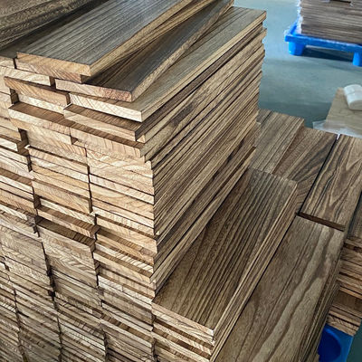Natürliche Brannte Holz-Schwimmbäume im modernen Design für Wandbuchorganisation