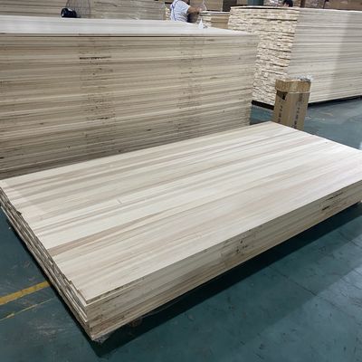 280-300 kg/cbm Dichte Paulownia-Holzplatten in individueller Größe für umweltfreundliche Möbel