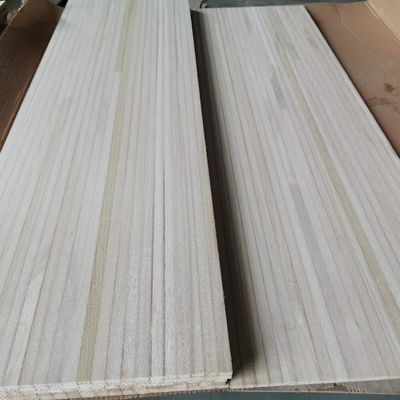 280-300 kg/cbm Dichte Paulownia Holzkernplatten Kernplatten für Umweltklebstoff E0/E1