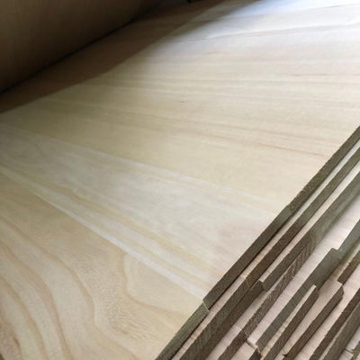 2440x1220 oder 1200x600 Größe 12 mm Druckholzbrett aus Paulownia mit FSC-Zertifikat
