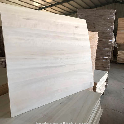 1220x2440mm Paulownia-Holzplatten für zeitgenössisches Design AA AB BC von Qingfa