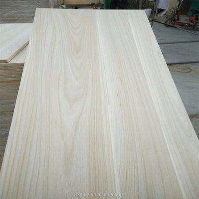 Massivholzplatten Paulownia Holz m3 bei Qingfa Nachverkaufsdienst Inspektion vor Ort