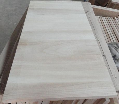 Australien Projektlösungsfähigkeit Kiri Holzkernplatten mit 280-320 KGS/CBM Dichte