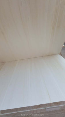 Spezialisiertes Kieferholz Paulownia-Holz zur Herstellung von Snowboards und Skateboards