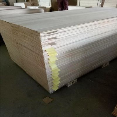 Natürliches oder gebleichtes Paulowniaholz 2440x1220mm M3 für Massivholzplatten